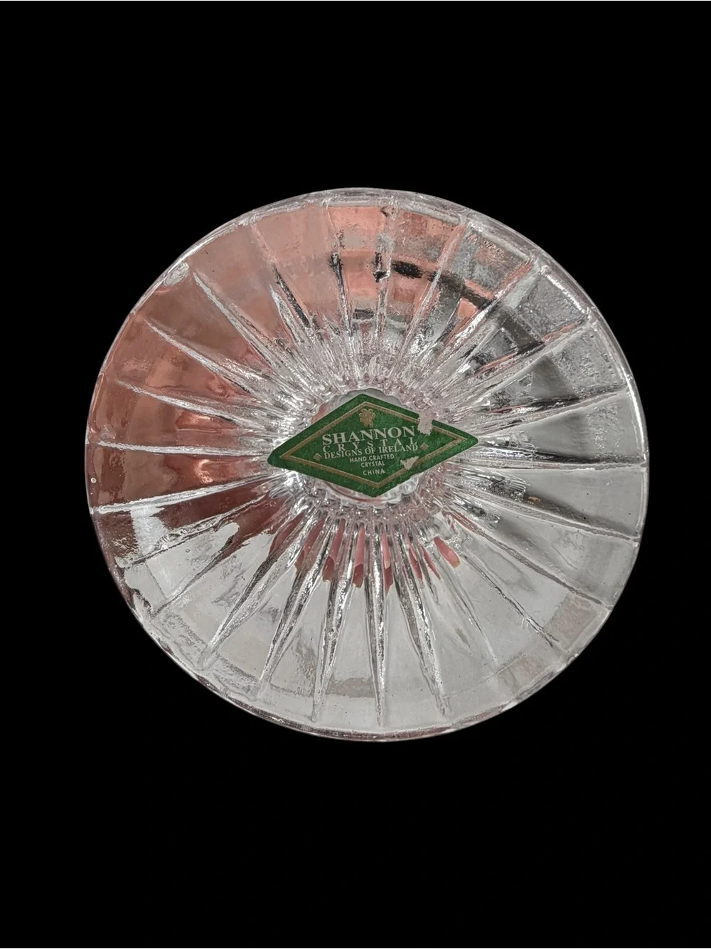 Elegant Clear Cut Glass Vase - Decorative Crystal-Style Accent